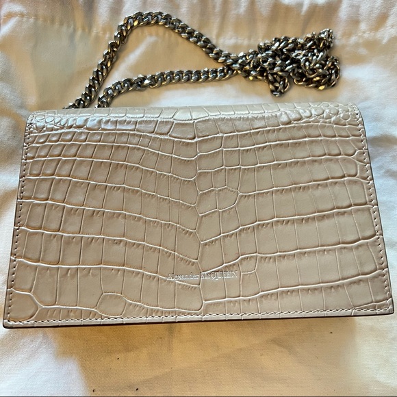 SOLD!! Alexander McQueen Crocodile embossed skull mini crossbody - Picture 6 of 7
